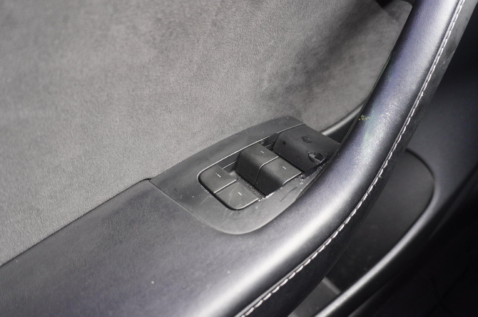Used 2023 Tesla Model 3 Standard Range RWD image 12