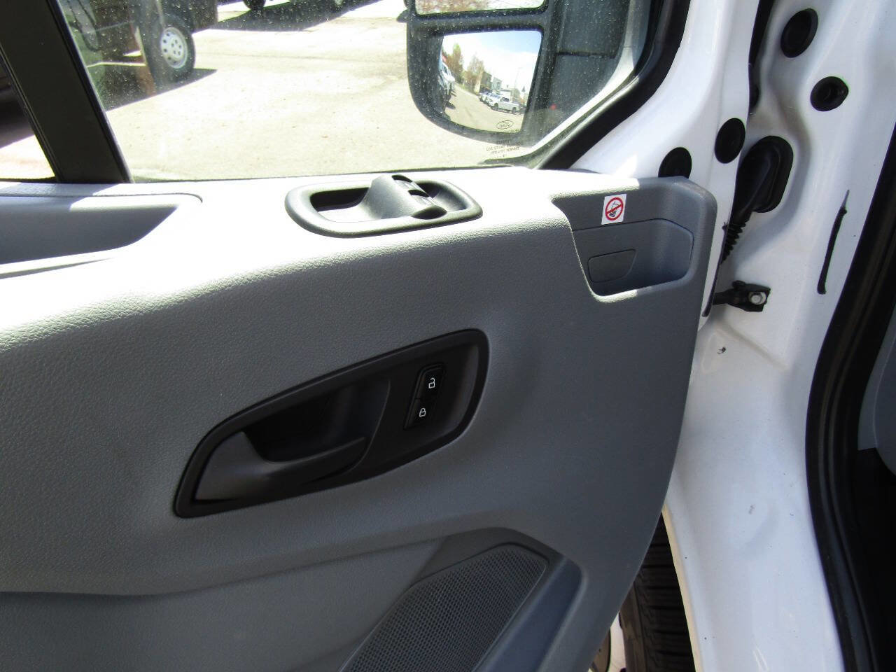 Used 2019 Ford Transit 250 148 Low Roof RWD image 14