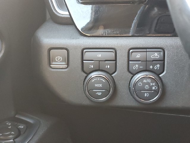 Certified 2024 Chevrolet Silverado 2500 LT w/ Convenience Package AWD/4WD image 19