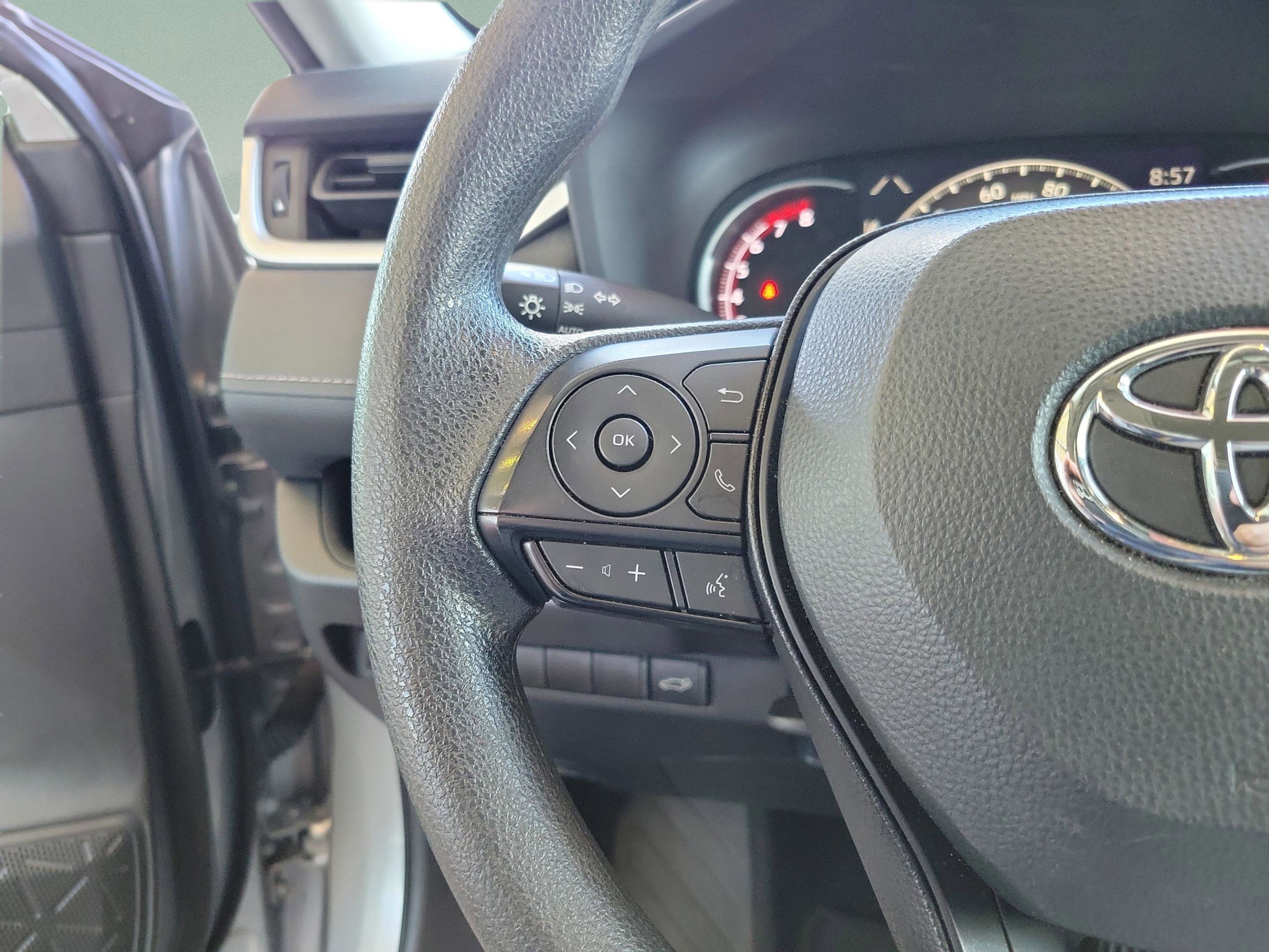 Used 2024 Toyota RAV4 XLE w/ Convenience Package image 13