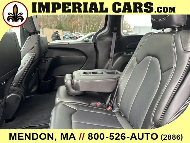 New 2026 Chrysler Pacifica Select FWD image 15