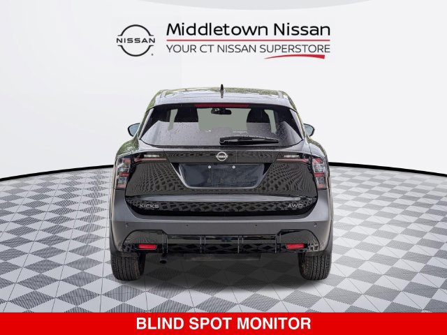 Certified 2025 Nissan Kicks SV AWD/4WD image 5