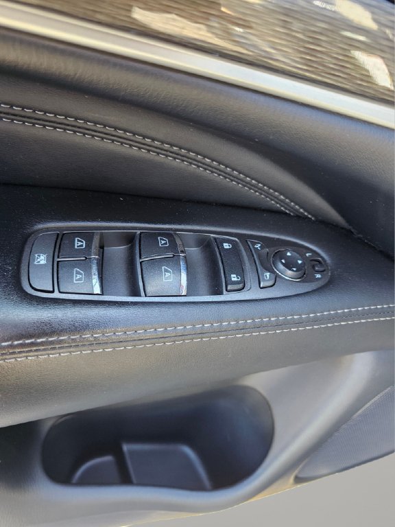 Used 2019 INFINITI QX60 Luxe w/ Essential Package AWD/4WD image 30