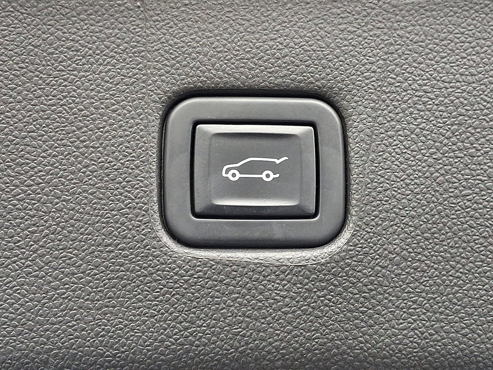 Used 2023 Chevrolet Blazer RS w/ Enhanced Convenience Package image 33