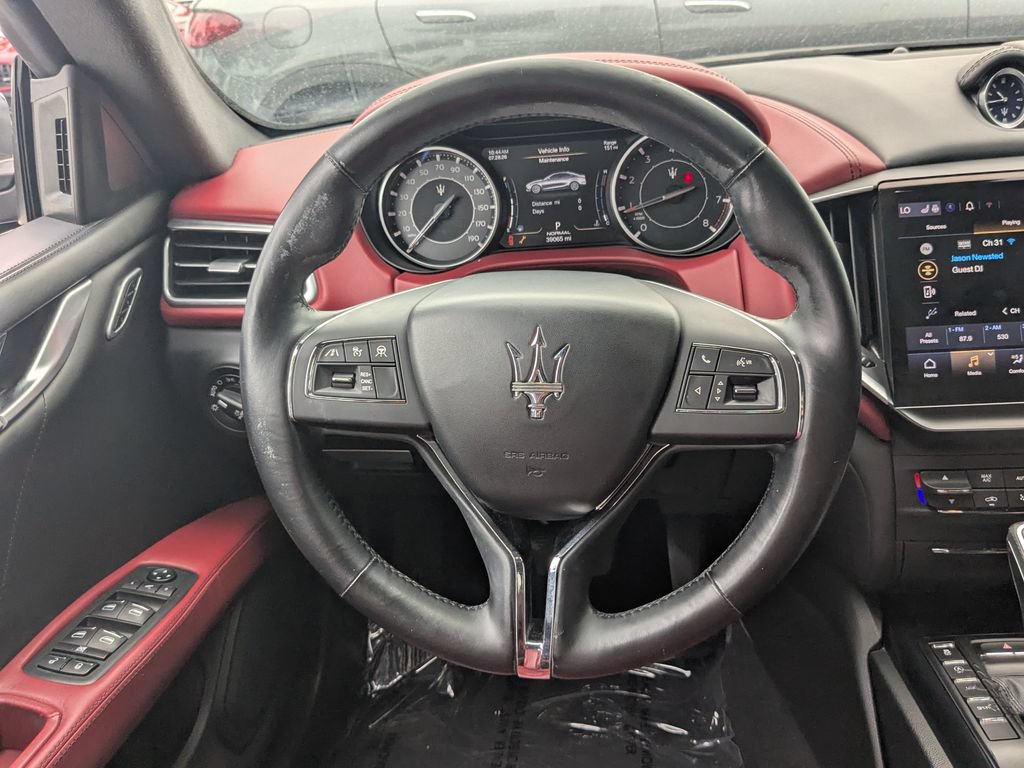 Used 2021 Maserati Ghibli S RWD image 3