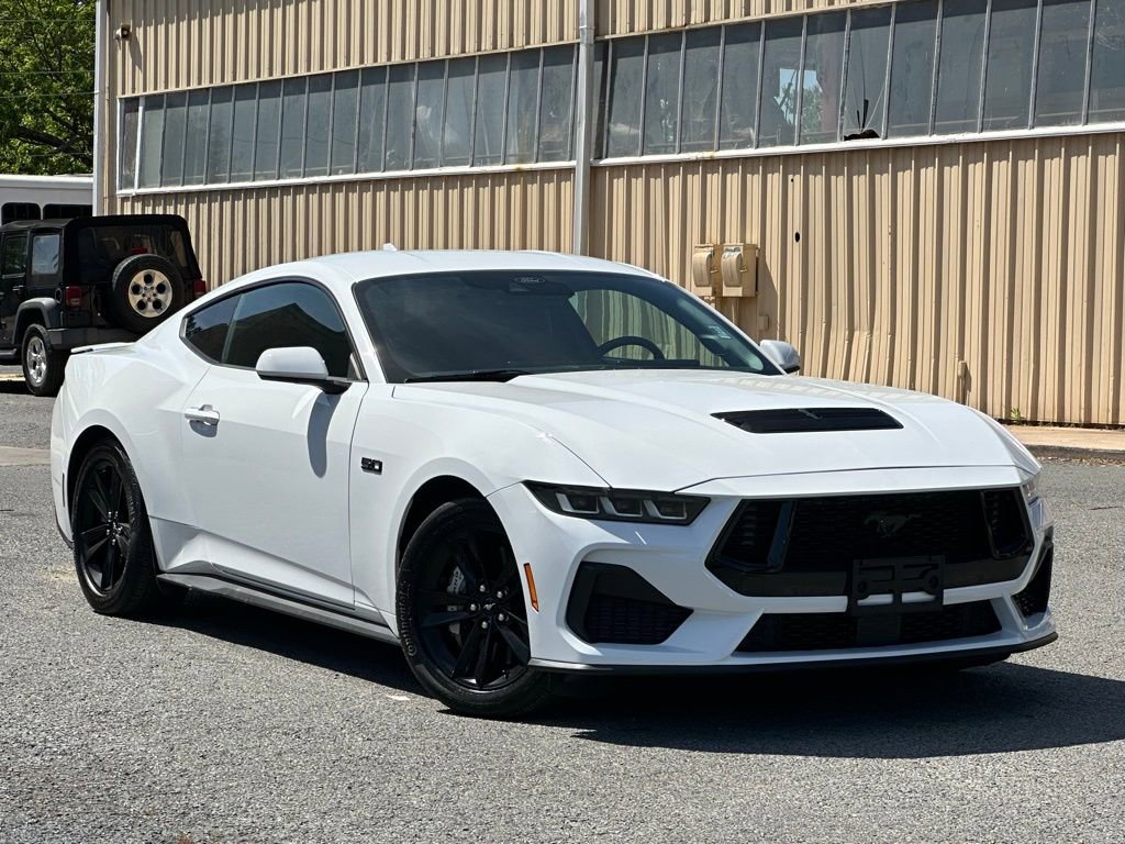 Used 2024 Ford Mustang GT RWD image 37