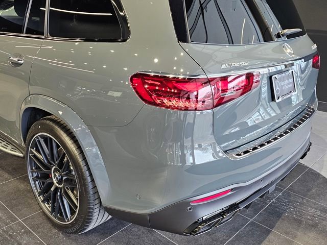 New 2025 Mercedes-Benz GLS 63 AMG 4MATIC image 11