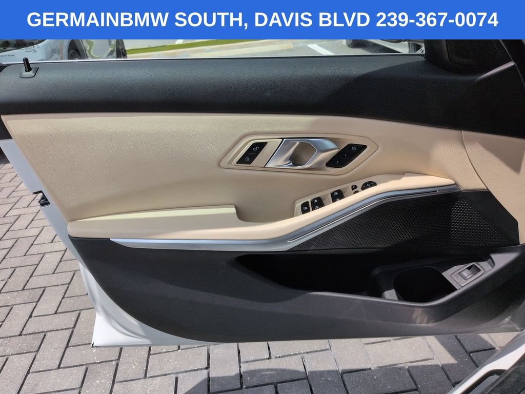 Certified 2024 BMW 330i Sedan w/ Convenience Package RWD image 29