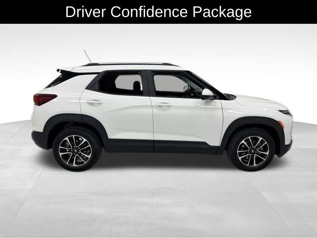 Certified 2025 Chevrolet TrailBlazer LT w/ Convenience Package FWD image 7