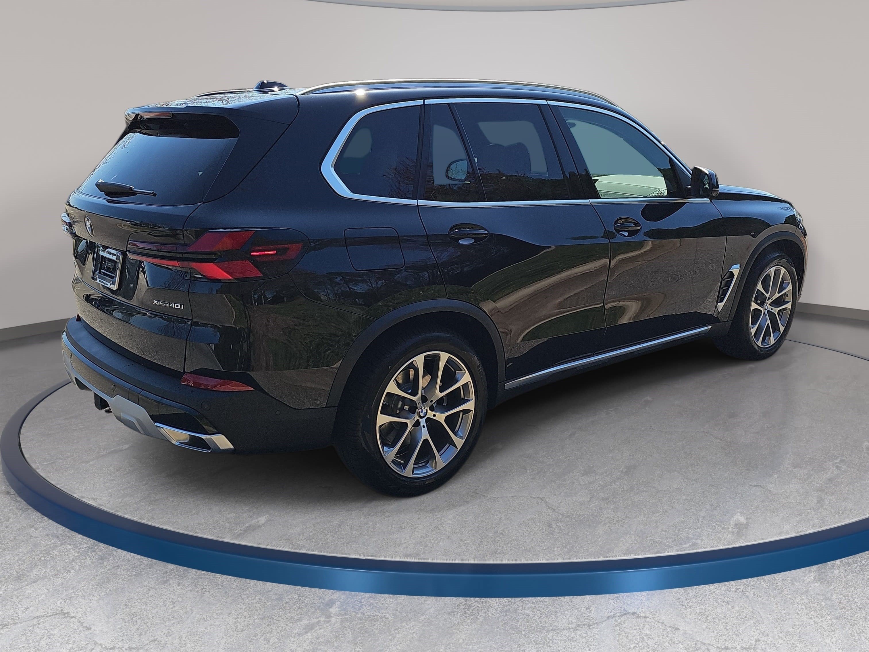 New 2026 BMW X5 xDrive40i w/ Off-Road Package AWD/4WD image 5