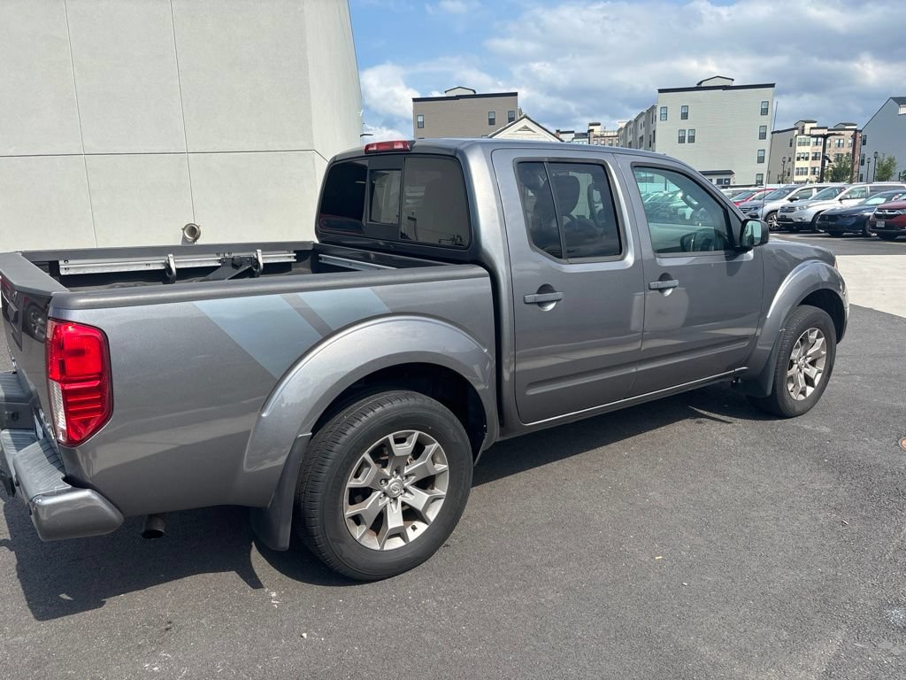 Used 2021 Nissan Frontier SV AWD/4WD image 4