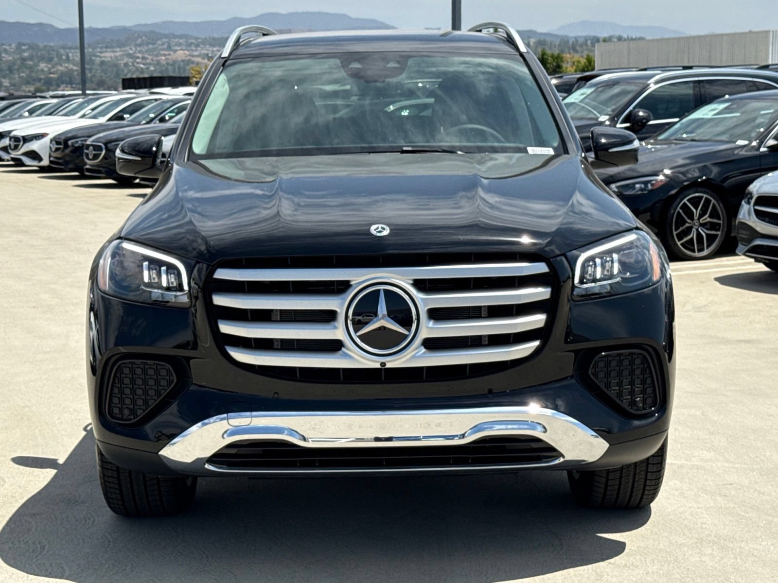 New 2026 Mercedes-Benz GLS 450 4MATIC image 5