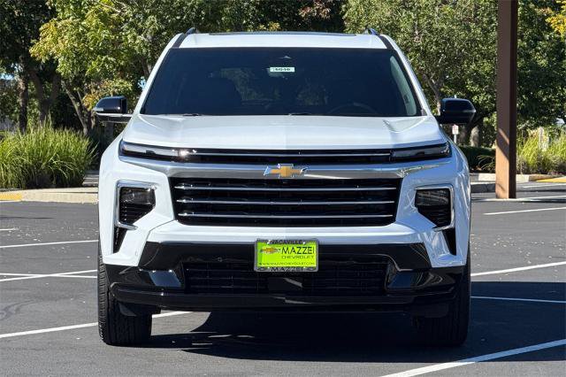 New 2026 Chevrolet Traverse High Country image 3