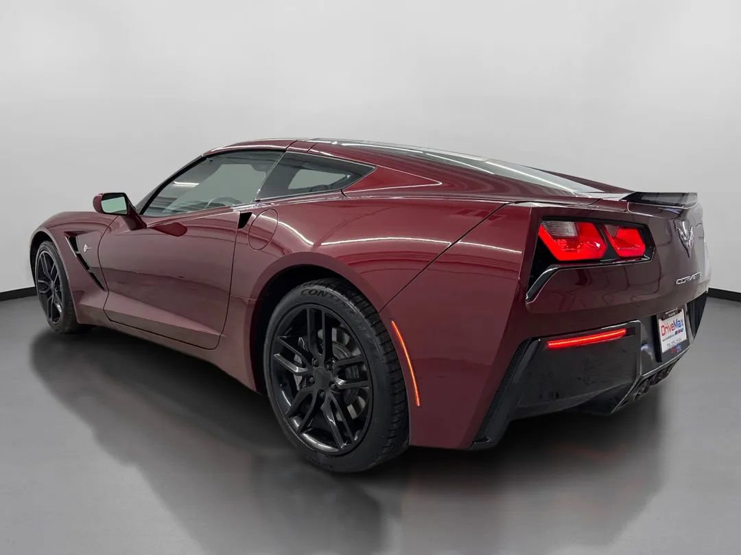 Used 2016 Chevrolet Corvette Stingray Coupe RWD image 7