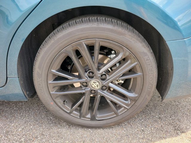 Used 2025 Toyota Camry SE image 23