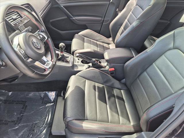 Used 2016 Volkswagen GTI SE w/ Lighting Package (SEL) FWD image 14
