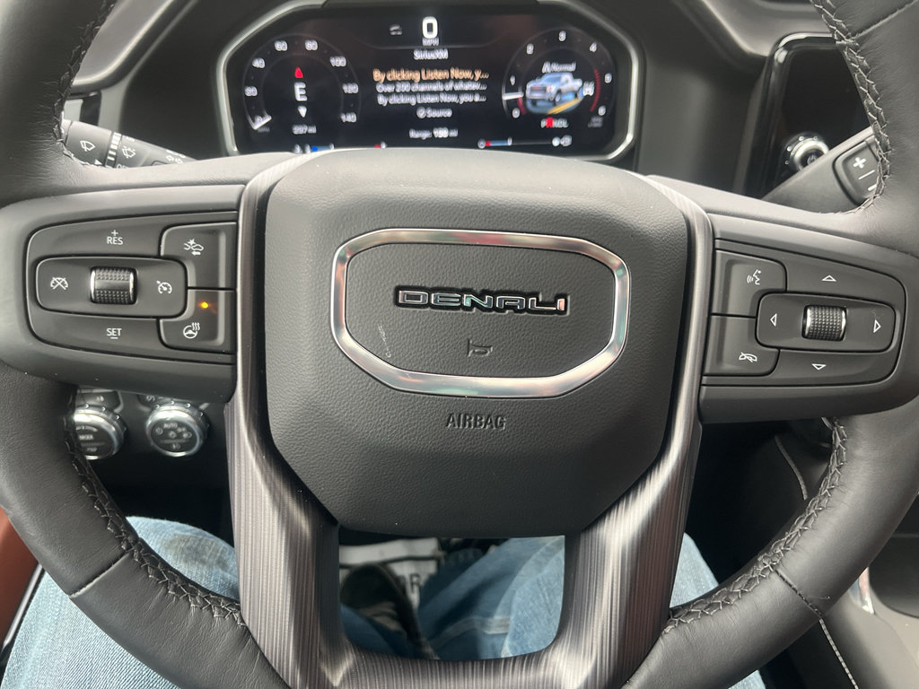 Used 2026 GMC Sierra 3500 Denali Ultimate w/ LPO, Black Badging Package AWD/4WD image 27