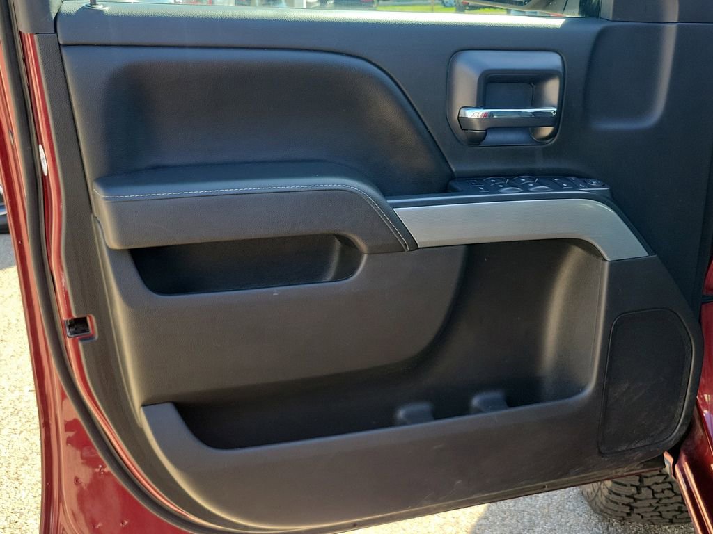 Used 2017 Chevrolet Silverado 1500 LT w/ All Star Edition image 17