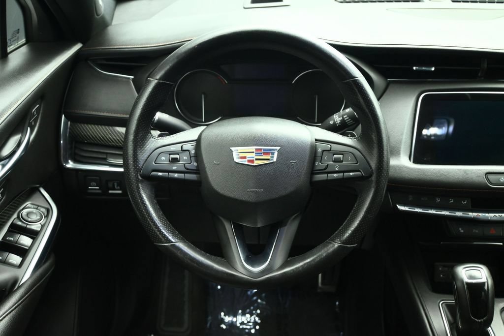 Used 2019 Cadillac XT4 Sport w/ Cold Weather Package FWD image 12