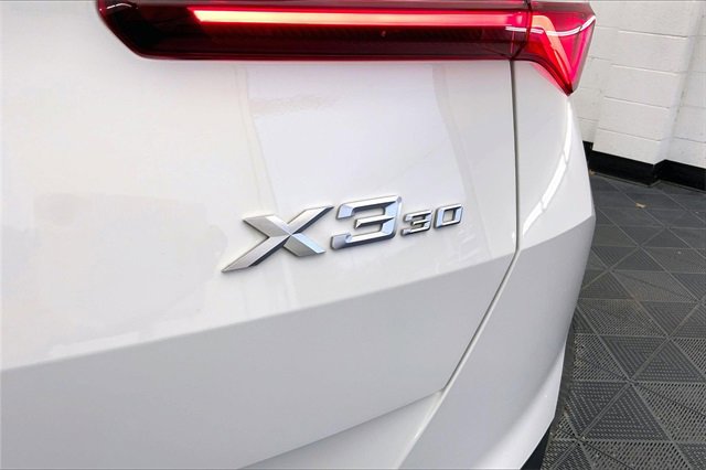 Used 2025 BMW X3 xDrive30i w/ Premium Package image 8