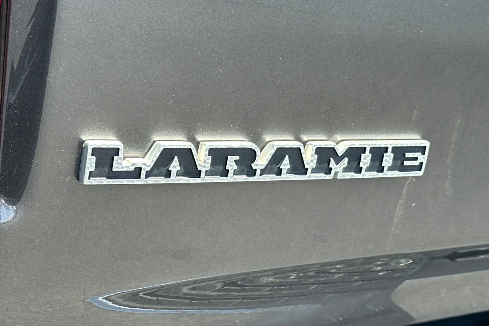 Used 2019 RAM 1500 Laramie RWD image 32