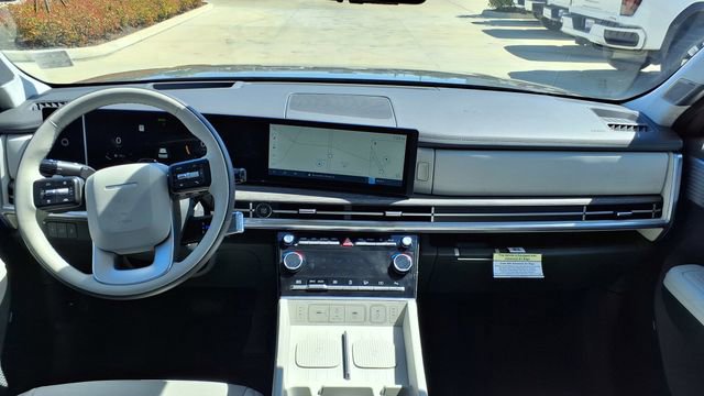 Used 2025 Hyundai Santa Fe Calligraphy w/ Tow & Go Package image 26