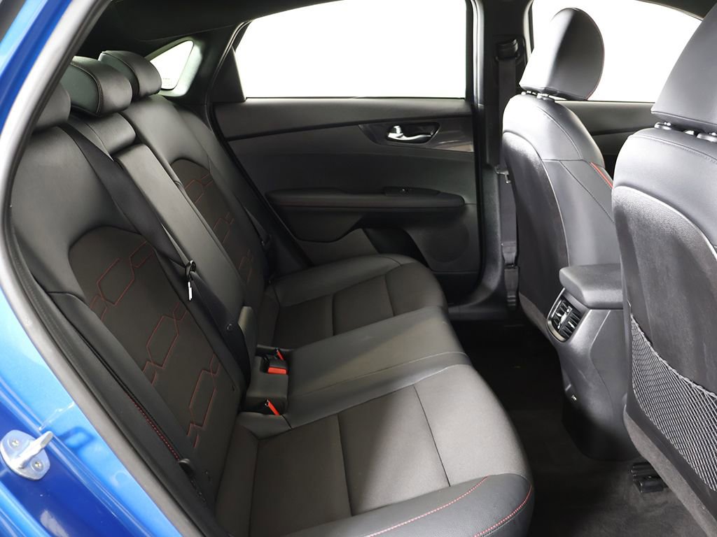 Used 2022 Kia Forte GT image 32