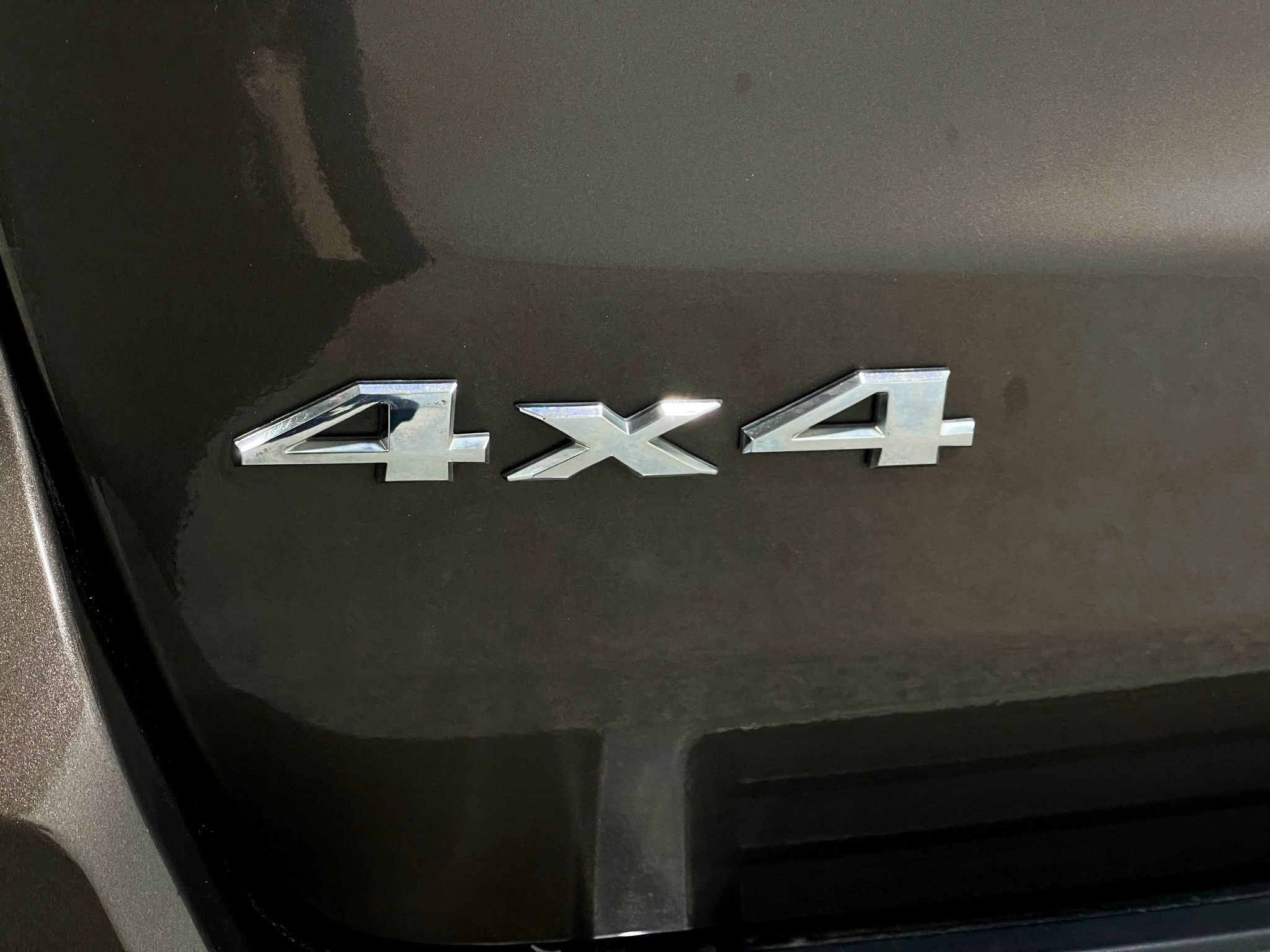Used 2017 Jeep Grand Cherokee Overland AWD/4WD image 39