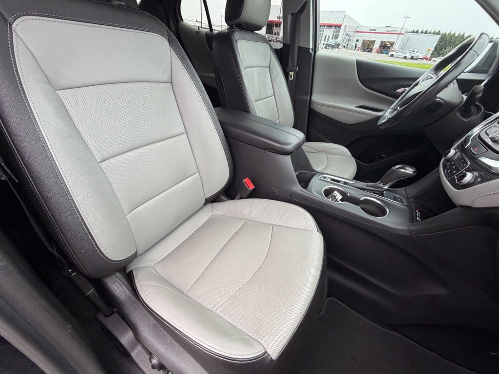 Used 2021 Chevrolet Equinox Premier AWD/4WD image 39