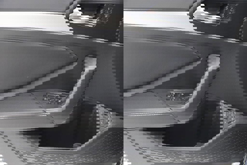 Used 2024 Volkswagen Jetta S image 14