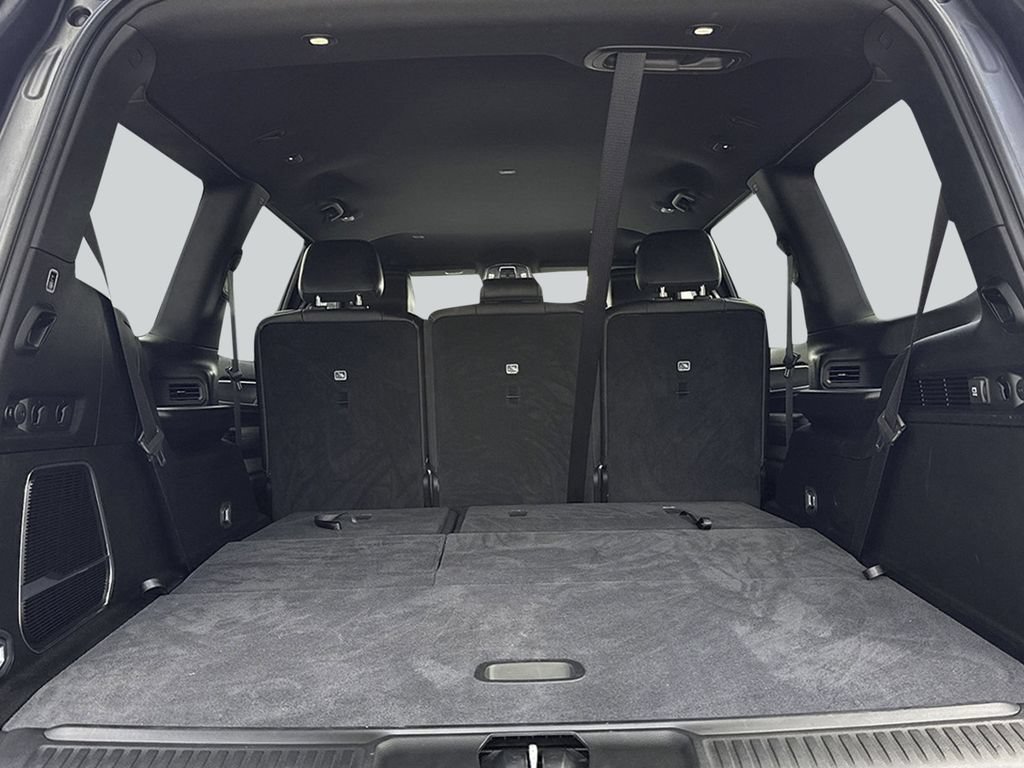 Used 2025 Jeep Wagoneer 4WD image 29