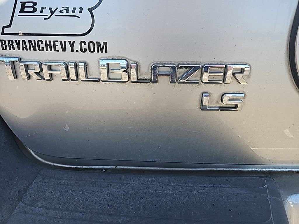 Used 2005 Chevrolet TrailBlazer LS w/ LS Preferred Equipment Group image 6