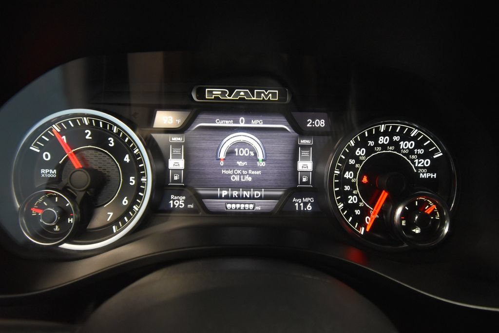 Used 2020 RAM 1500 Big Horn AWD/4WD image 9