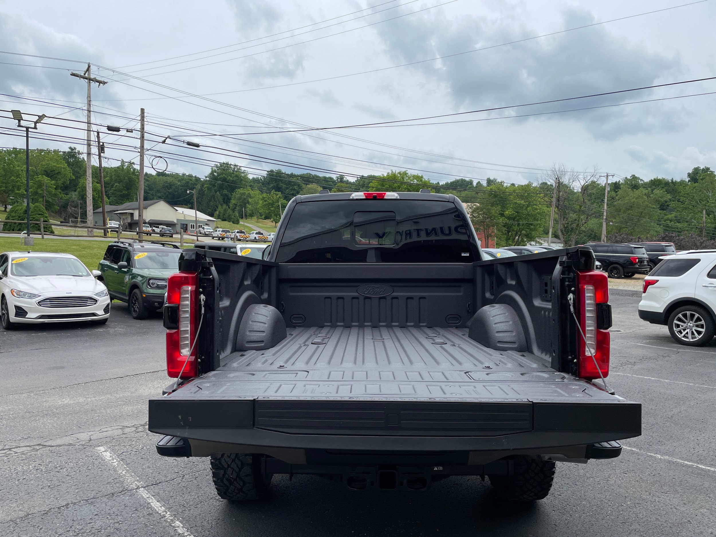 New 2026 Ford F250 King Ranch w/ Tremor Off-Road Package AWD/4WD image 7