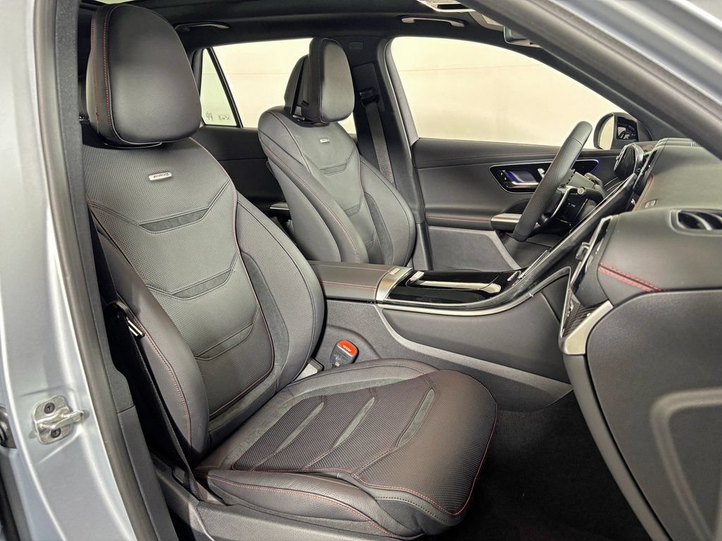 Certified 2026 Mercedes-Benz GLC 43 AMG 4MATIC image 31