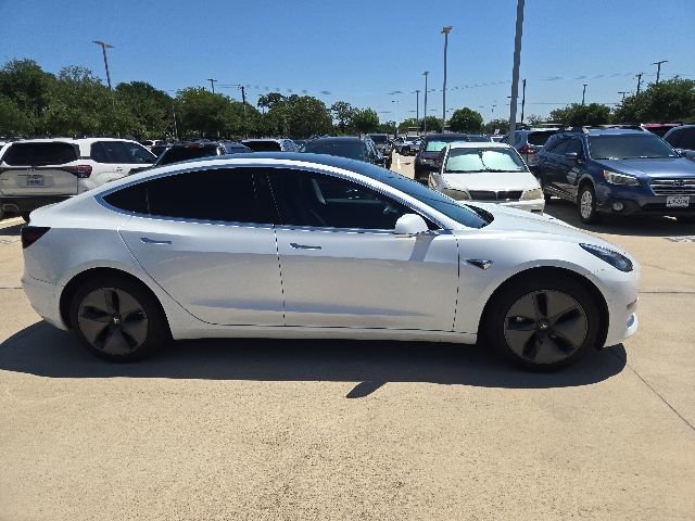 Used 2019 Tesla Model 3 Standard Range Plus RWD image 2