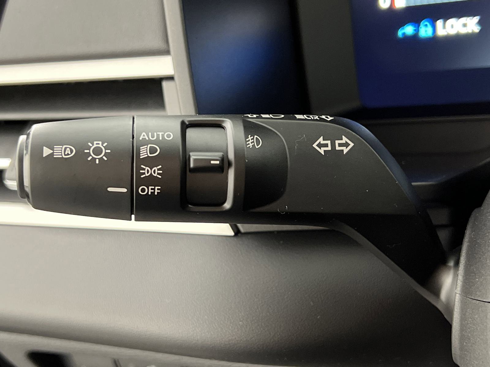 New 2025 Mitsubishi Outlander SEL Black Edition image 19