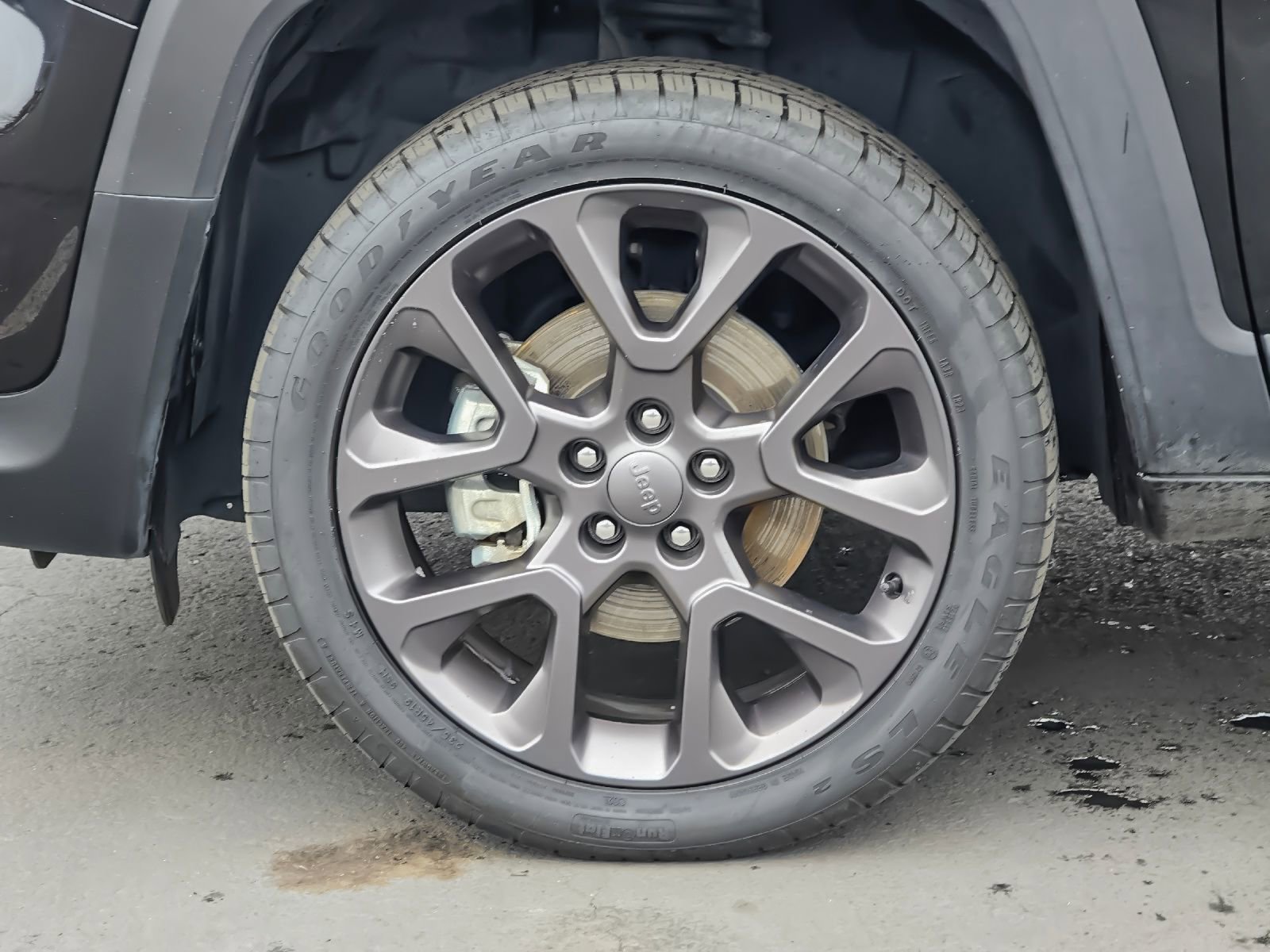 Used 2023 Jeep Renegade Latitude w/ Sun/Sound Group image 27