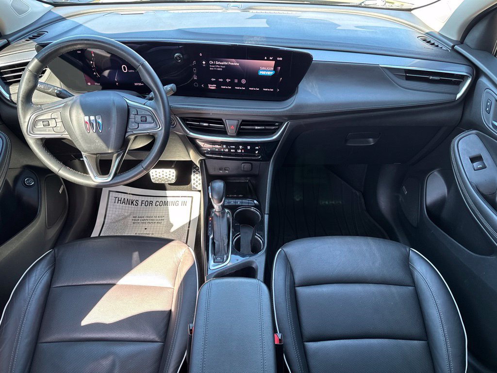 Used 2024 Buick Encore GX Avenir w/ Avenir Technology Package AWD/4WD image 31