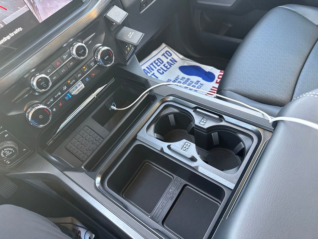 New 2026 Ford F250 Lariat w/ Tremor Off-Road Package image 35