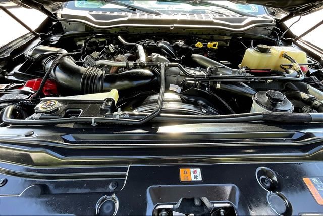 Used 2019 Ford F350 Platinum w/ Platinum Ultimate Package image 9