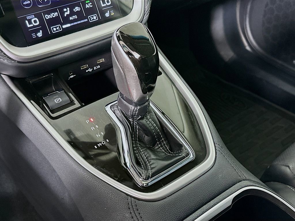 Used 2022 Subaru Outback Limited image 22