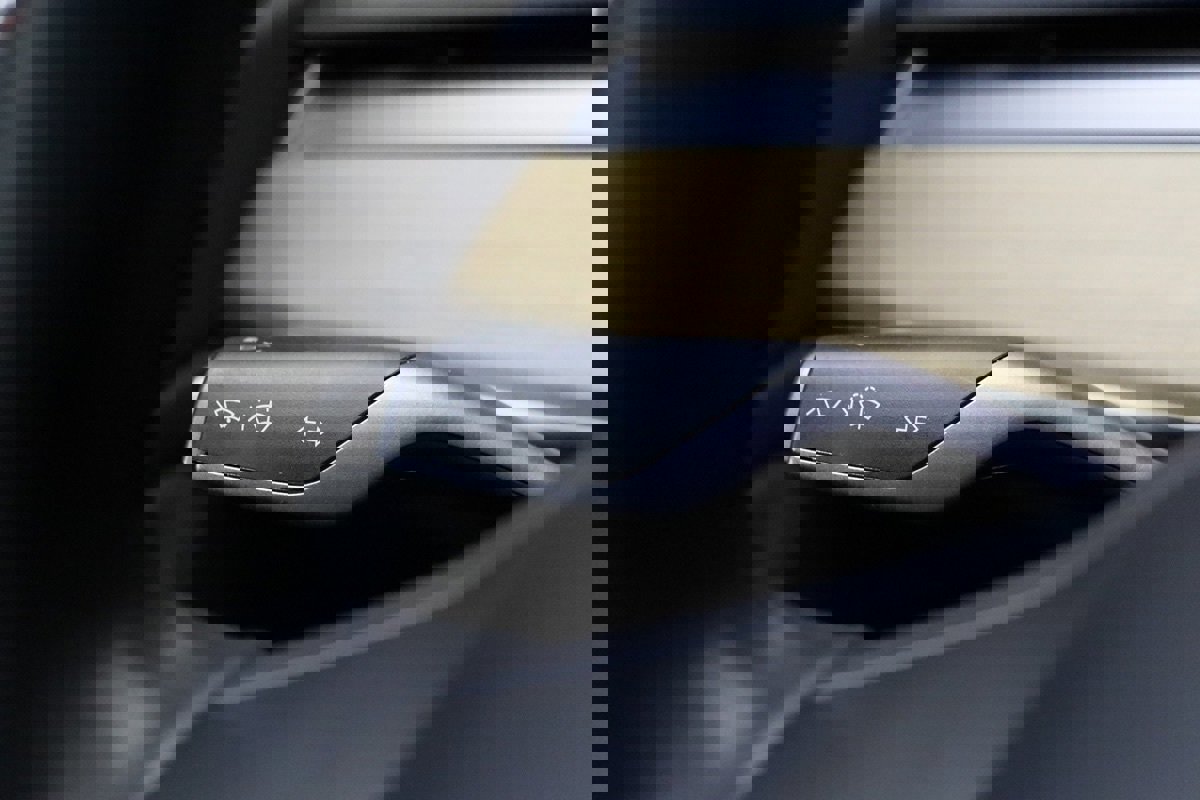 Used 2020 Tesla Model 3 Long Range image 36