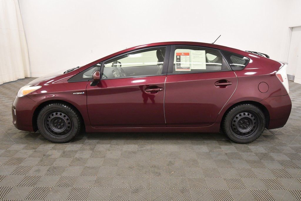 Used 2013 Toyota Prius Persona Series image 3