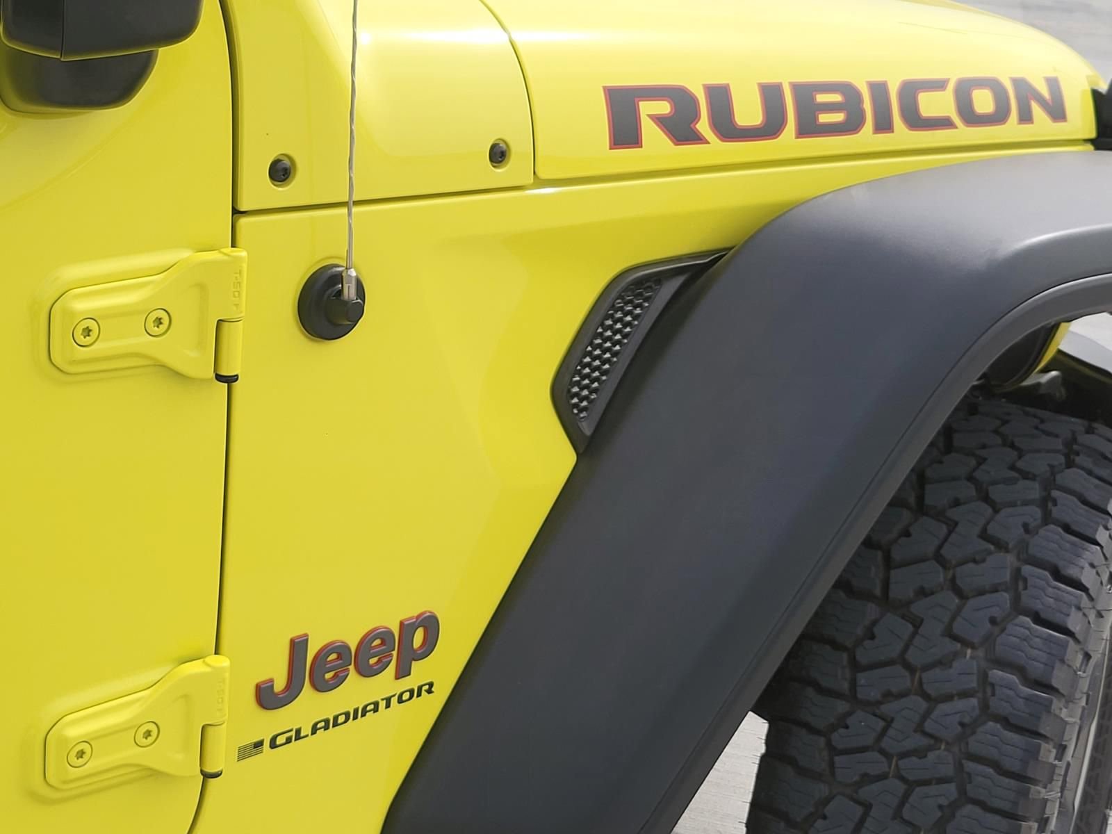 Used 2023 Jeep Gladiator Rubicon w/ LED Lighting Group image 6