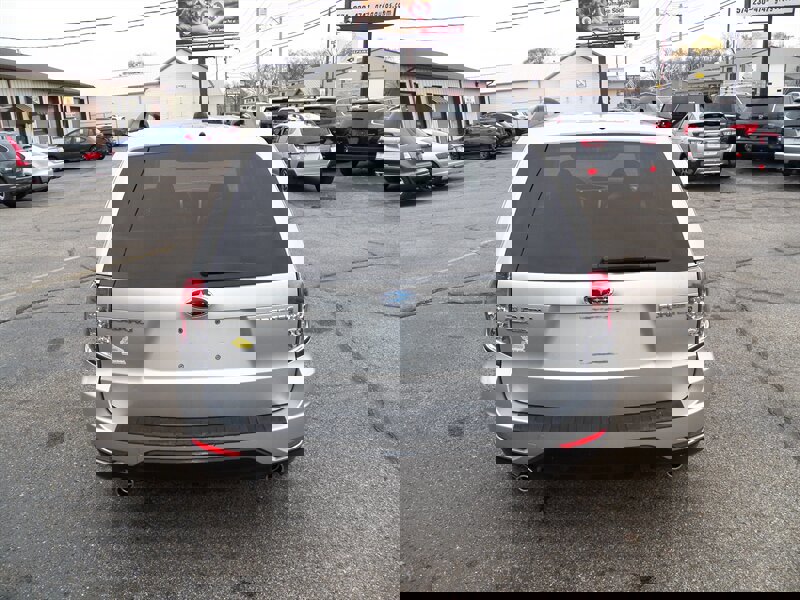 Used 2011 Subaru Forester 2.5X Premium w/ All-Weather Pkg image 4