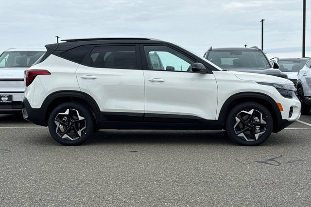 New 2026 Kia Seltos S FWD image 3