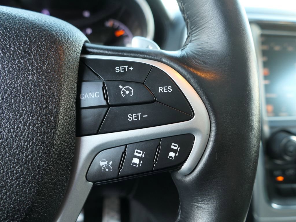 Used 2015 Jeep Grand Cherokee High Altitude image 15