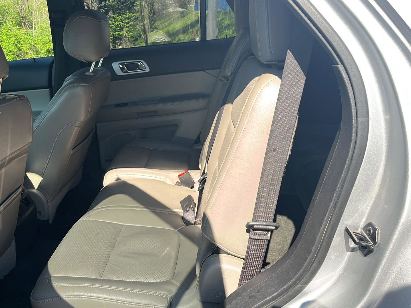 Used 2011 Ford Explorer Limited w/ 302A Rapid Spec Order Code image 22