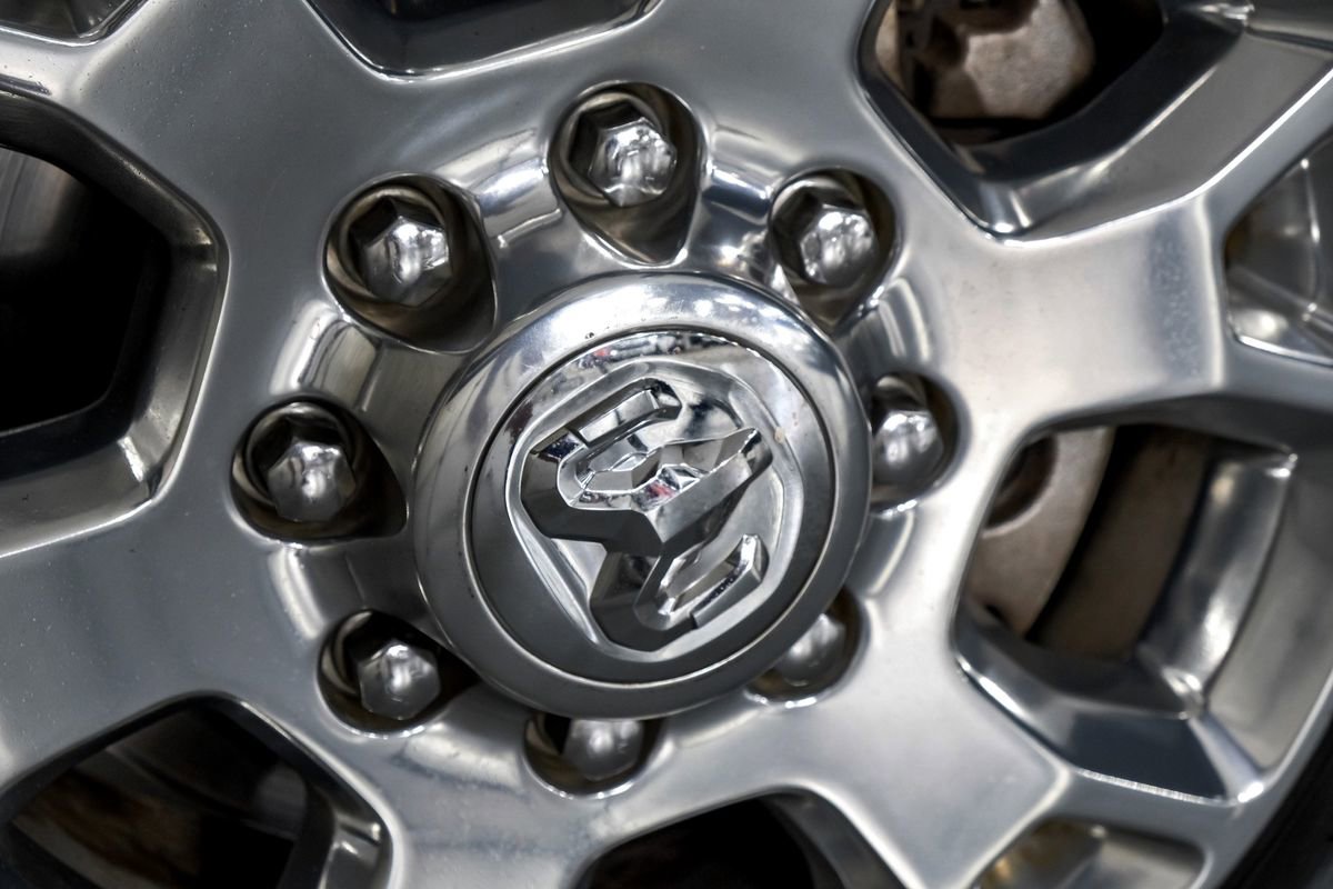 Used 2024 RAM 2500 Laramie AWD/4WD image 58